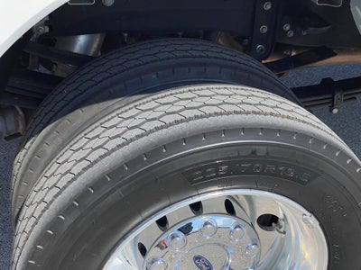 2022 Ford F-450SD Platinum
