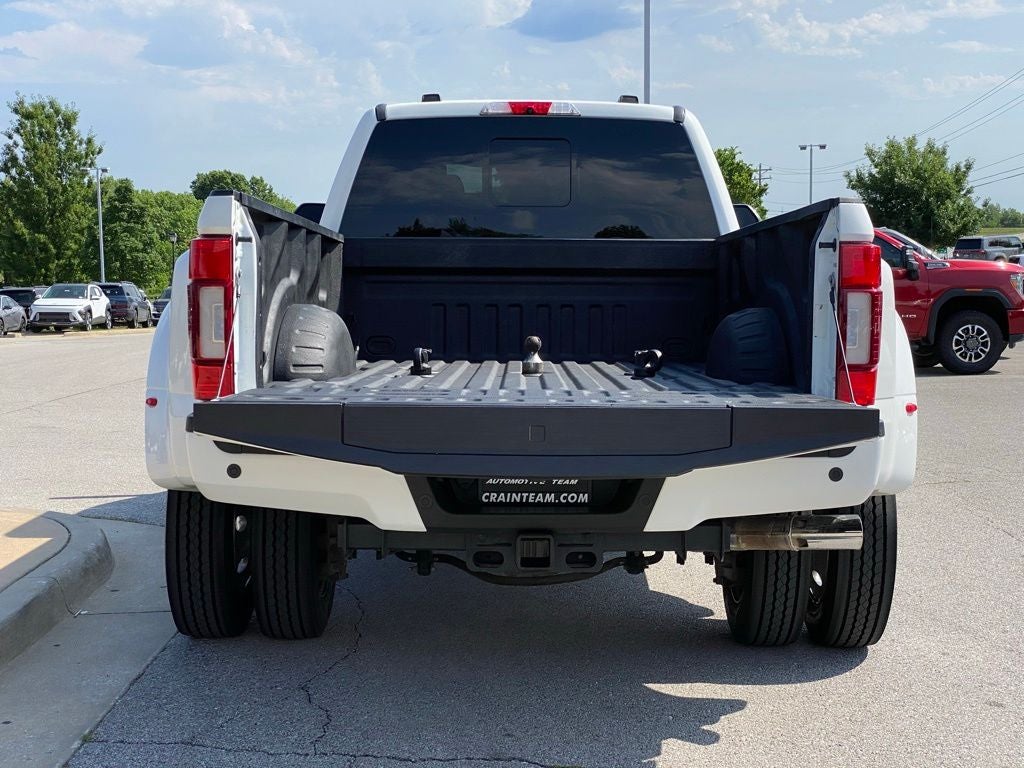 2022 Ford F-450SD Platinum