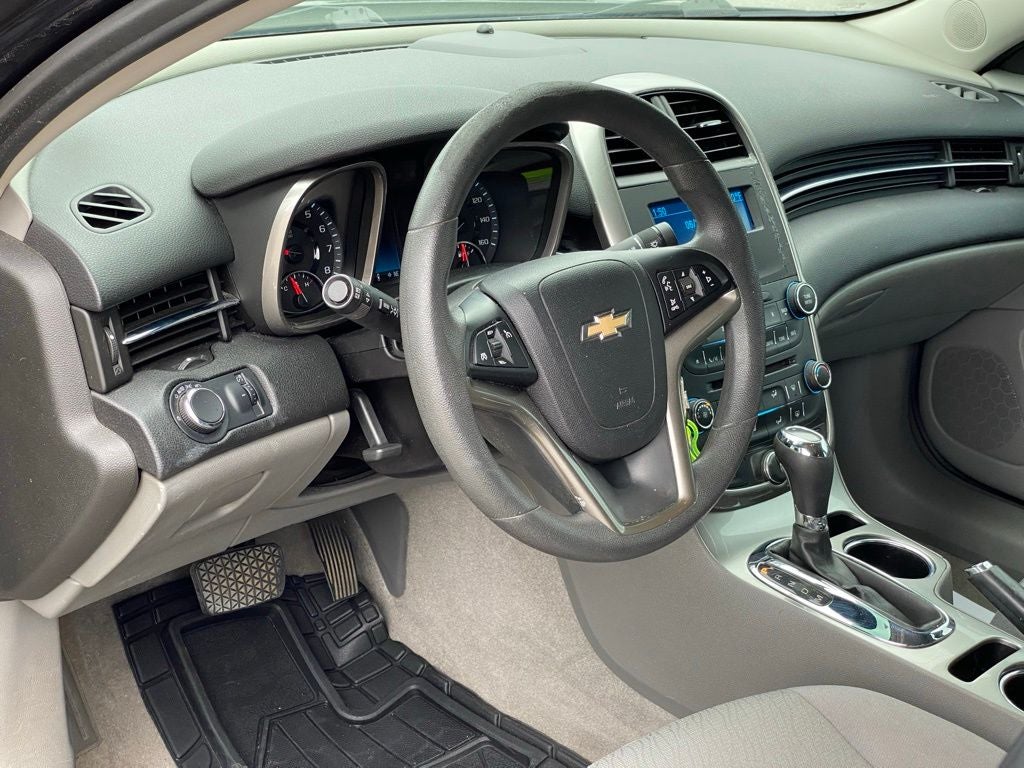 2015 Chevrolet Malibu LS 1LS