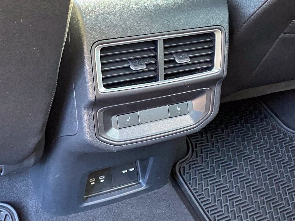 2026 Volkswagen Atlas Cross Sport SEL