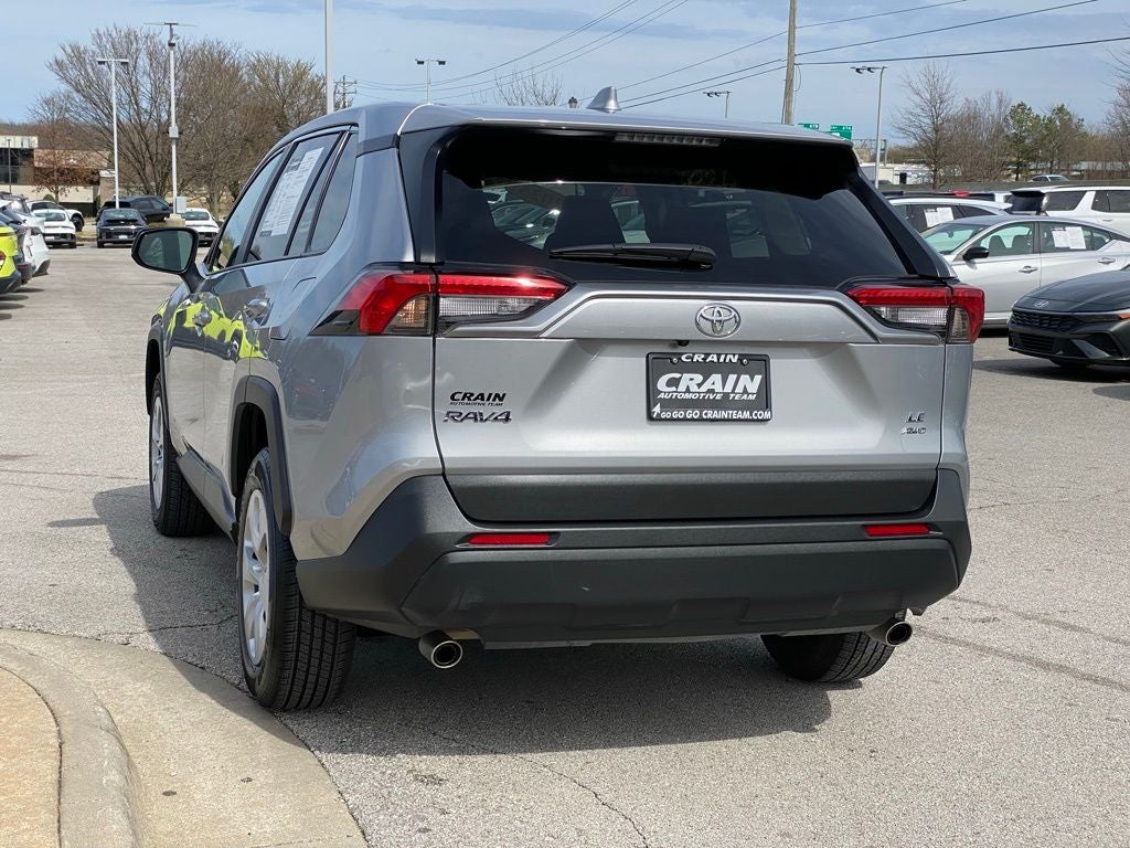 2025 Toyota RAV4 LE
