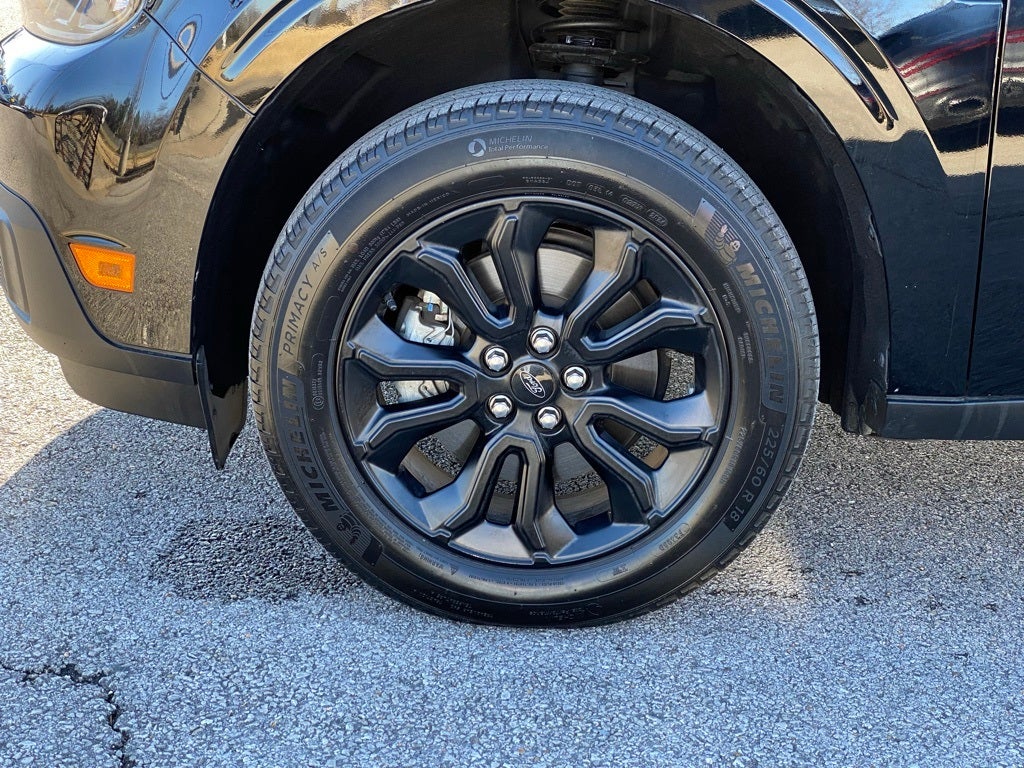 2024 Ford Maverick XLT BLACK APPEARANCE PACK AND LUXURY PACKAGE