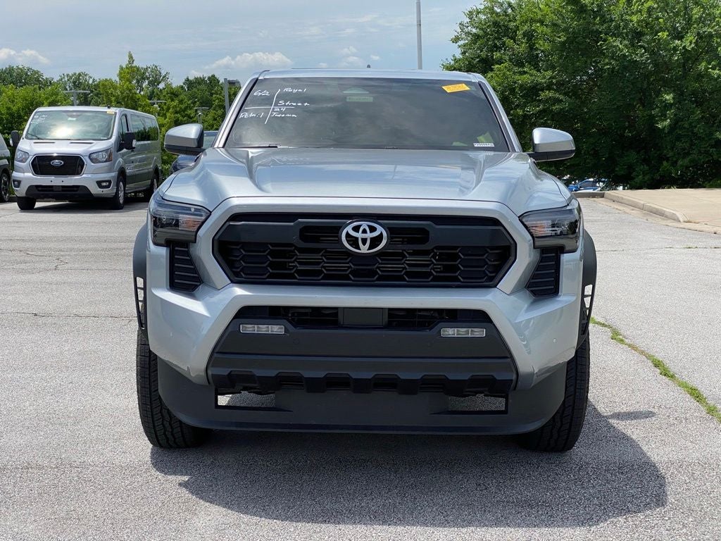 2024 Toyota Tacoma Hybrid TRD Off Road