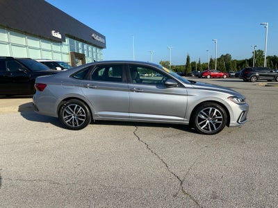 2025 Volkswagen Jetta 1.5T SE