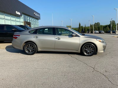 2014 Toyota Avalon XLE
