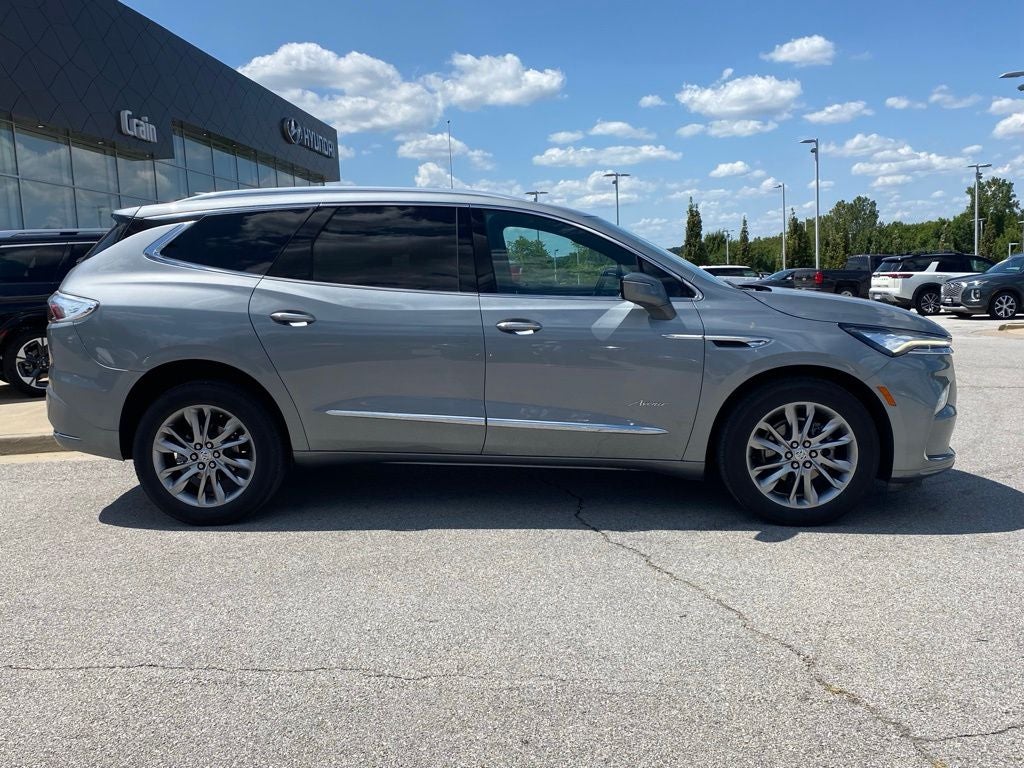 2023 Buick Enclave Avenir