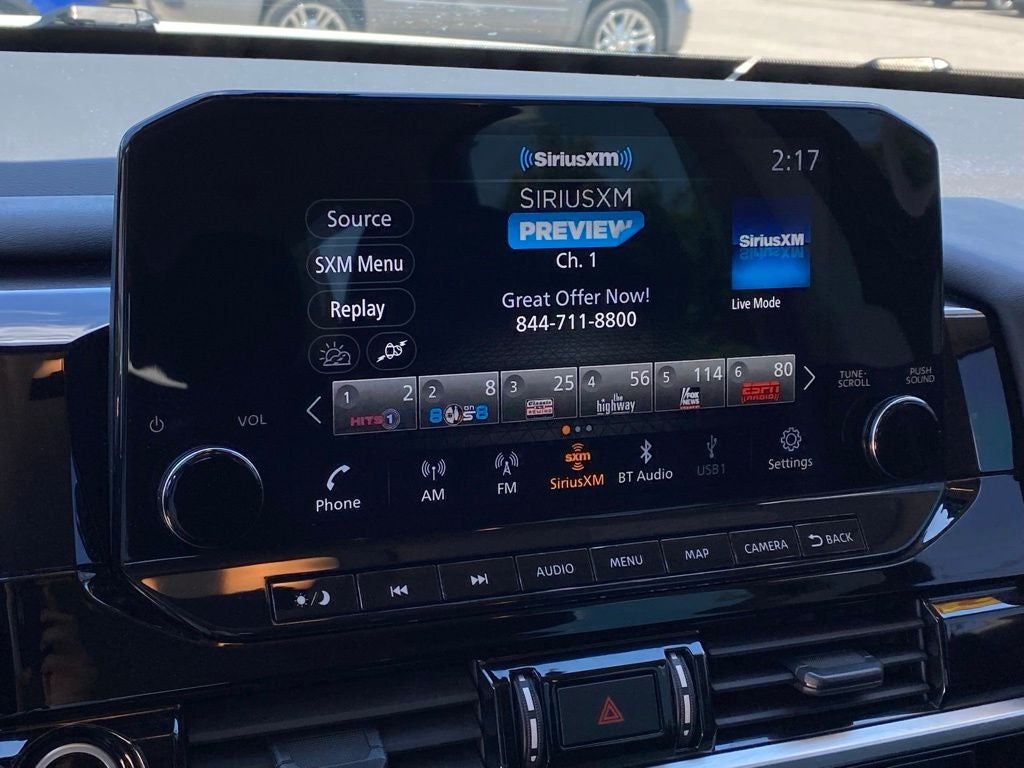 2022 Nissan Pathfinder SL