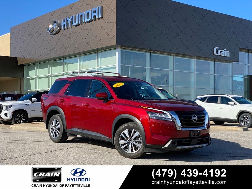 2024 Nissan Pathfinder SL