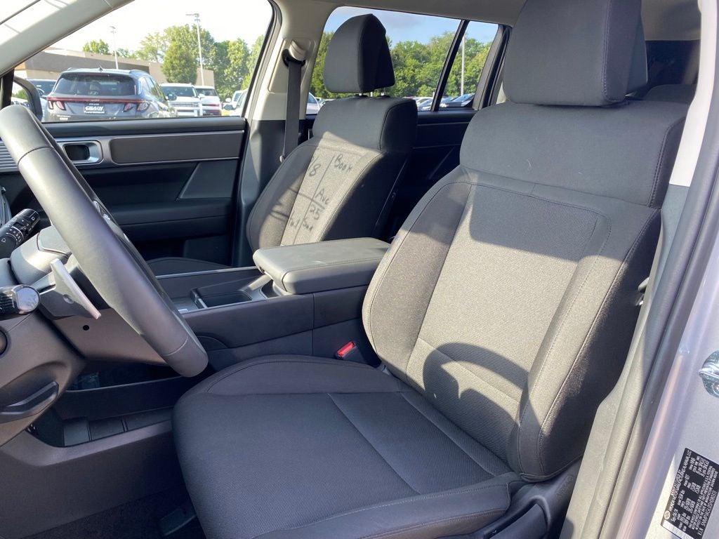 2025 Hyundai Santa Fe SE