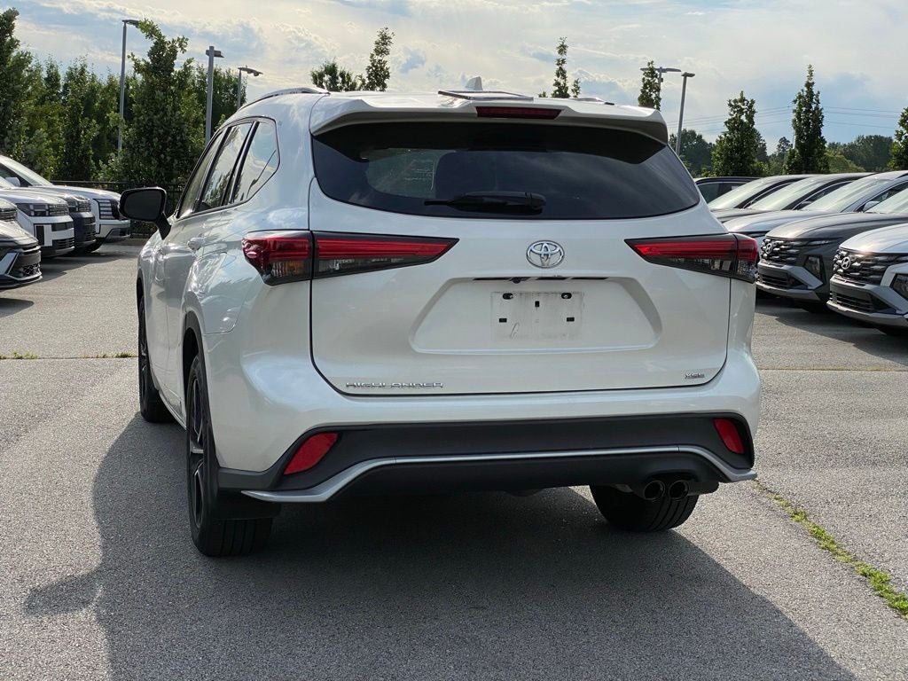 2021 Toyota Highlander XSE
