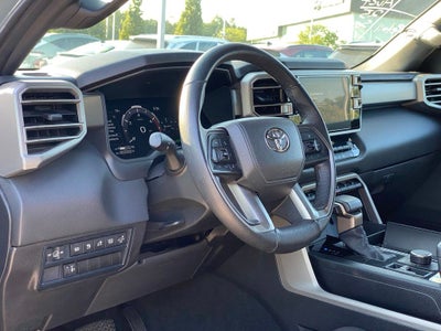 2025 Toyota Sequoia SR5