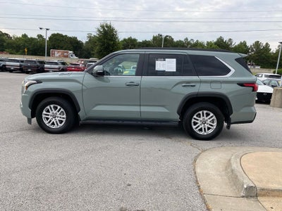 2025 Toyota Sequoia SR5