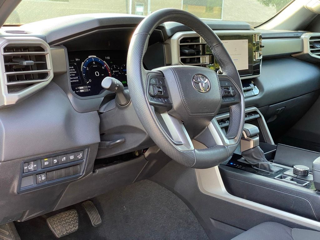 2025 Toyota Sequoia SR5