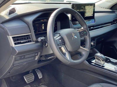 2025 Mitsubishi Outlander SEL