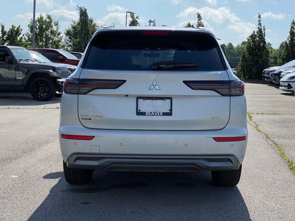 2025 Mitsubishi Outlander SEL