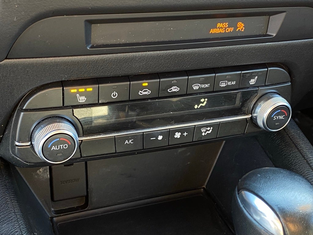 2020 Mazda Mazda CX-5 Touring HEATED LEATHER SEATS!