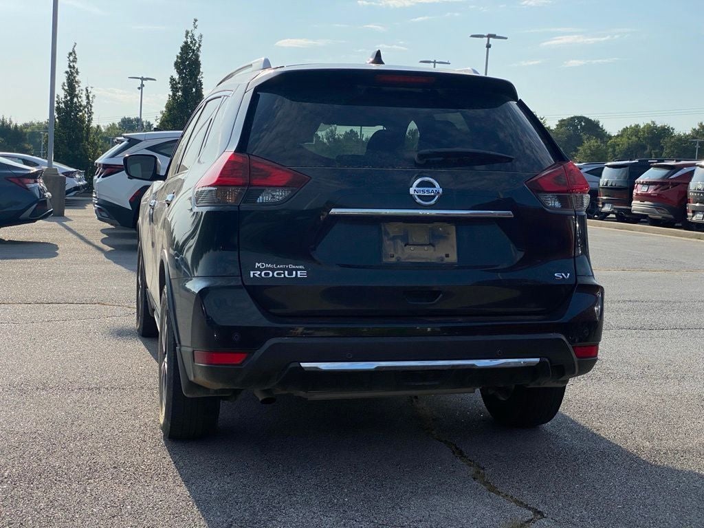 2020 Nissan Rogue SV
