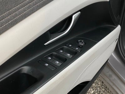 2022 Hyundai Elantra Limited