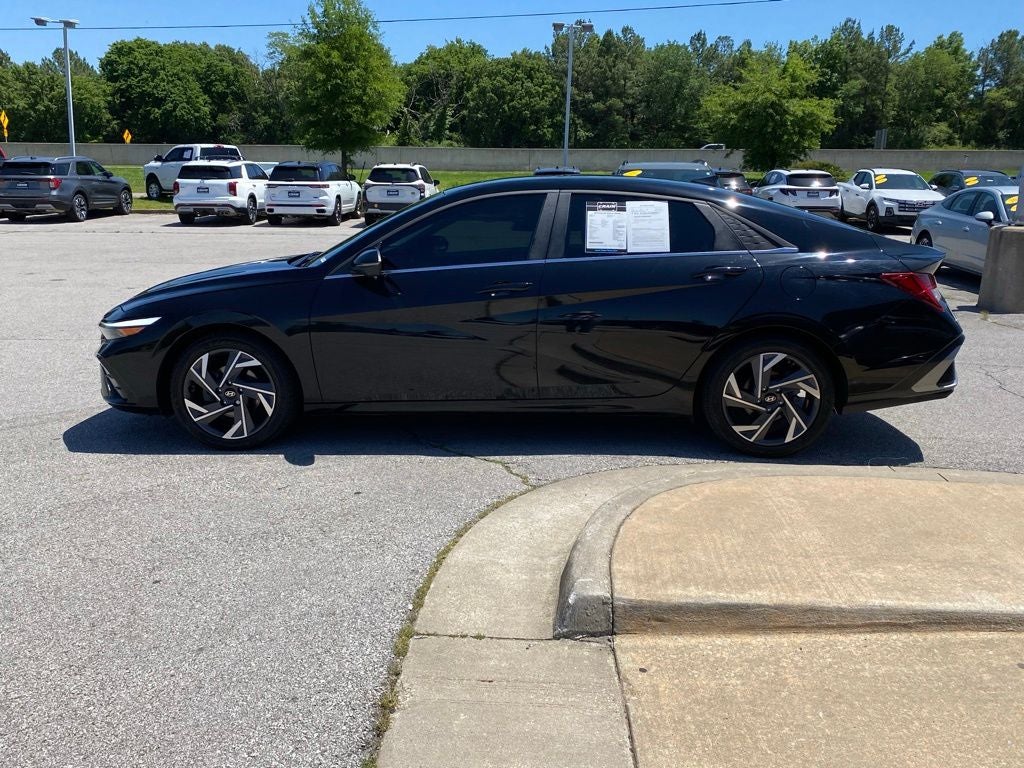 2024 Hyundai Elantra Limited