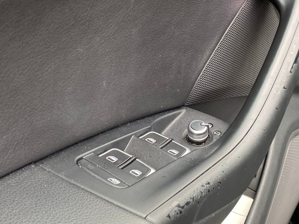 2017 Audi Q3 2.0T Premium quattro