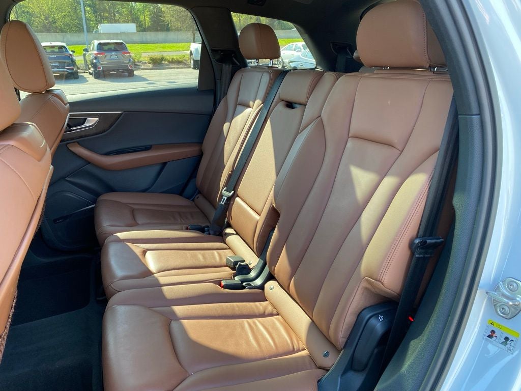 2020 Audi Q7 45 Premium Plus quattro