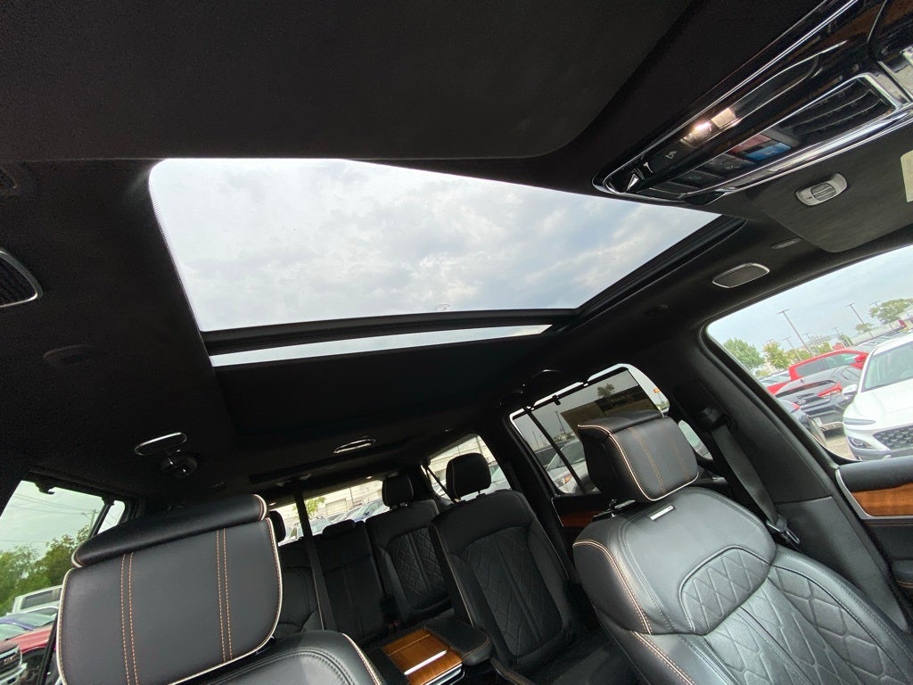 2024 Jeep Grand Wagoneer L Series III MCINTOSH AUDIO / 1 OWNER / 4X4