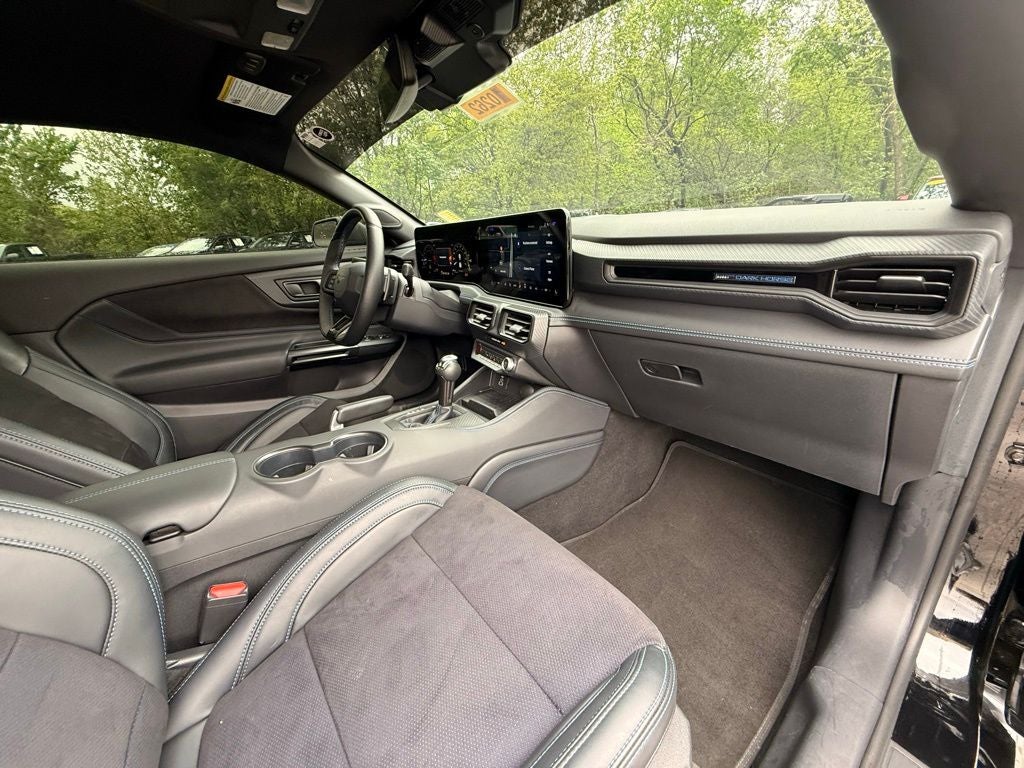 2024 Ford Mustang Dark Horse LOW MILES