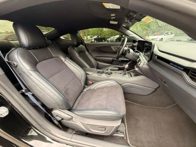 2024 Ford Mustang Dark Horse LOW MILES