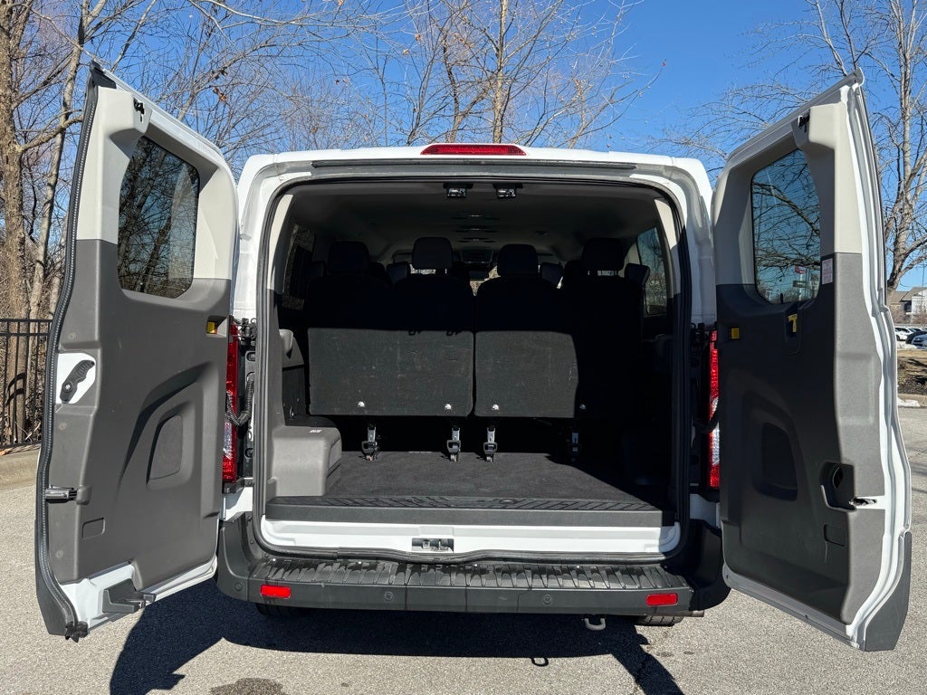 2024 Ford Transit-350 XLT