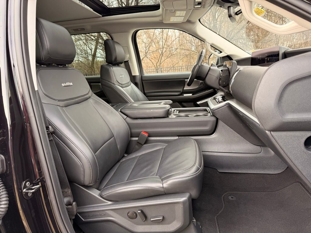 2025 Ford Expedition Platinum 4WD