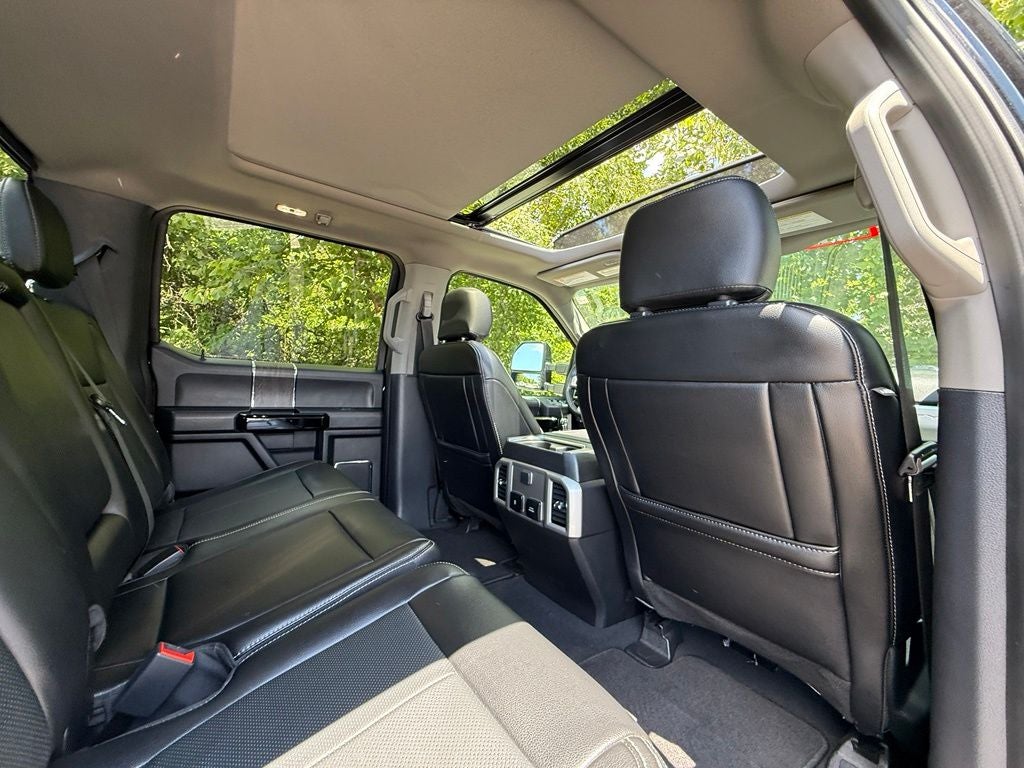 2021 Ford F-250SD Lariat BLACK WIDOW