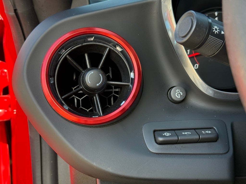 2017 Chevrolet Camaro 2LT CLEAN CARFAX