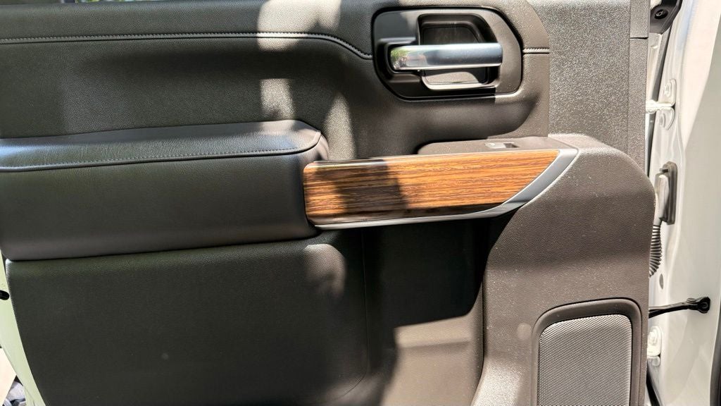 2022 Chevrolet Silverado 3500HD High Country SUPER LOW MILES