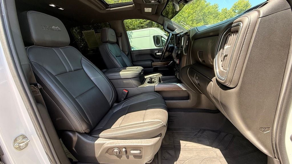 2022 Chevrolet Silverado 3500HD High Country SUPER LOW MILES