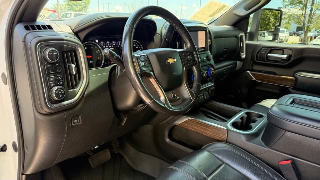 2022 Chevrolet Silverado 3500HD High Country SUPER LOW MILES