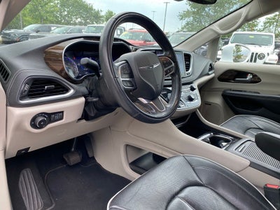 2022 Chrysler Pacifica Limited
