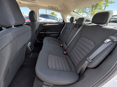 2020 Ford Fusion SE - SUNROOF