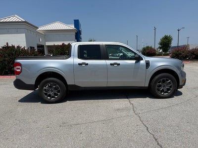 2022 Ford Maverick XLT LOW MILES