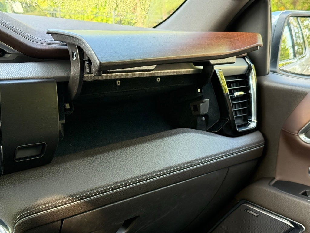 2023 GMC Sierra 1500 Denali V8 / 4x4 / 1-OWNER CLEAN CARFAX