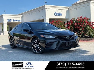2019 Toyota Camry SE