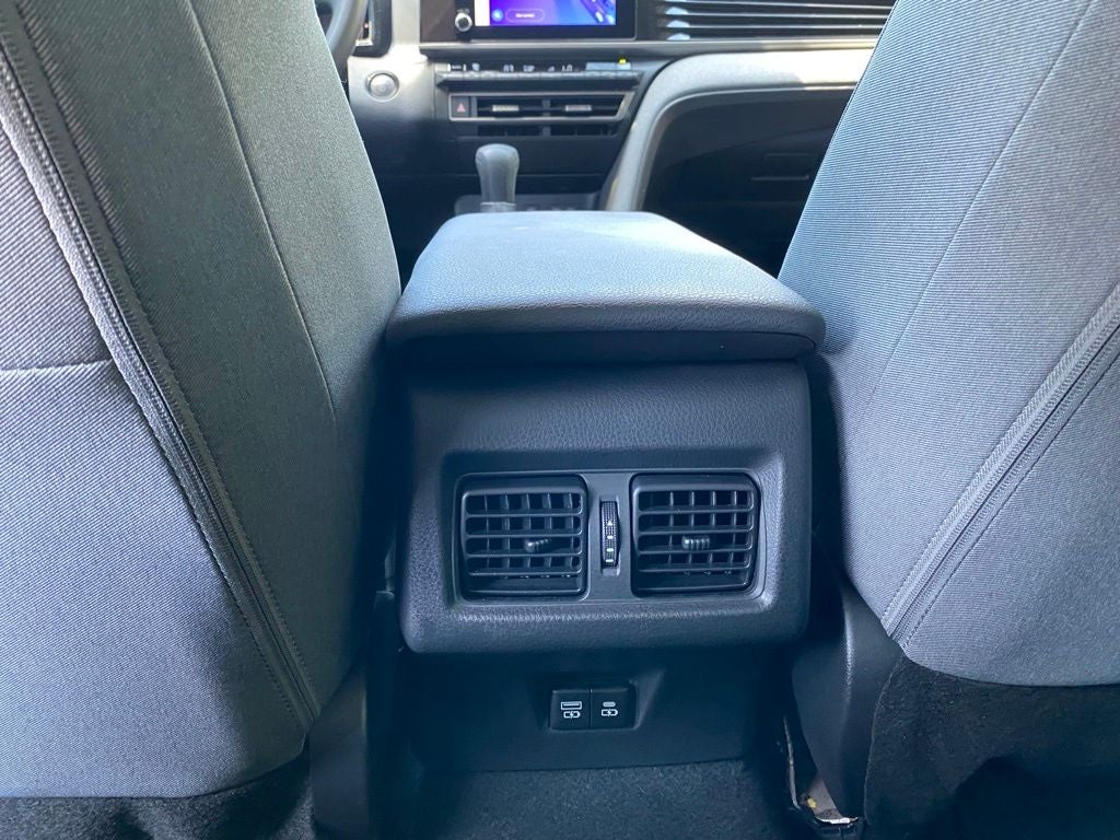2025 Toyota Camry LE CONVENIENCE PKG