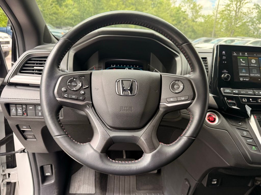 2023 Honda Odyssey Sport CLEAN