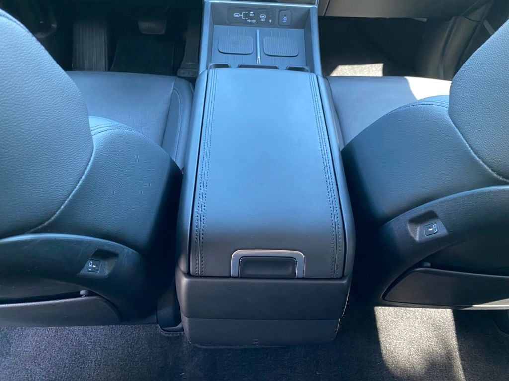 2024 Hyundai Santa Fe Limited LOW MILES