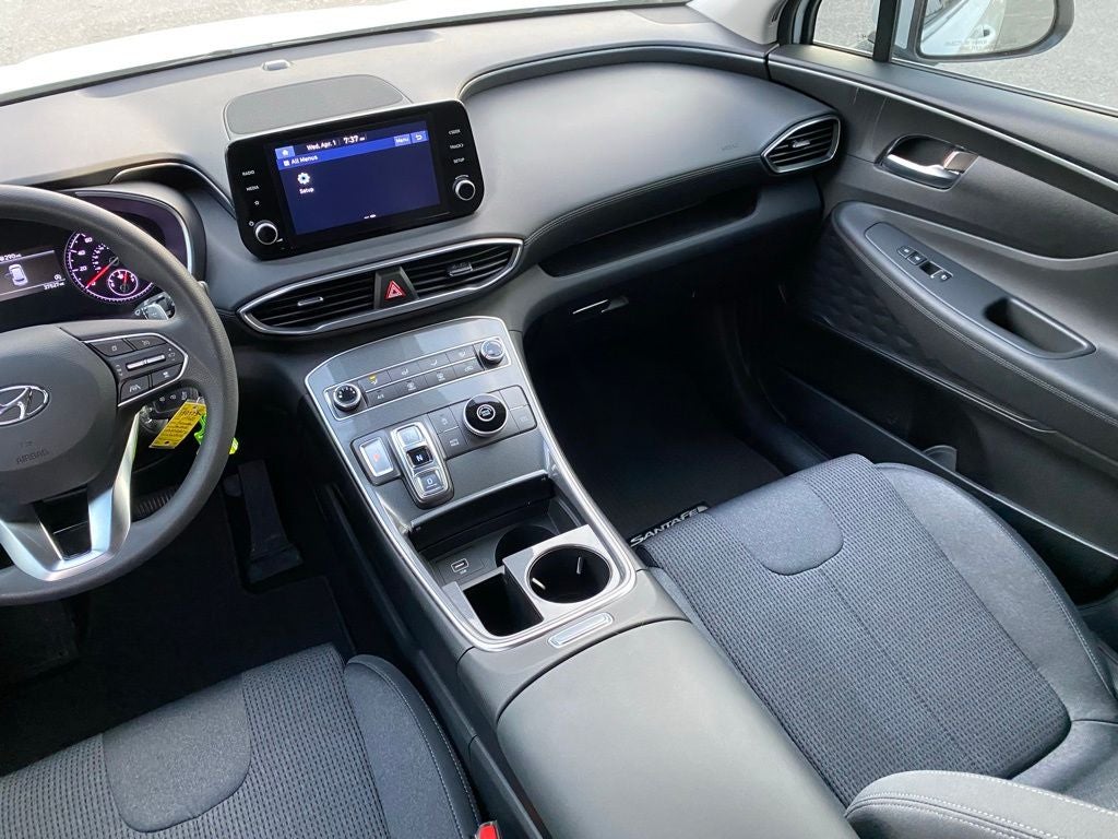 2022 Hyundai Santa Fe SE