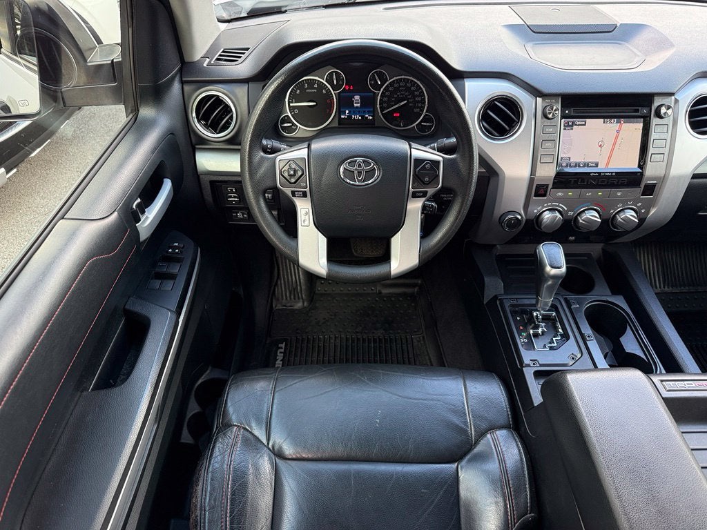 2017 Toyota Tundra TRD Pro - 4WD / 8" LIFT! / CLEAN CARFAX