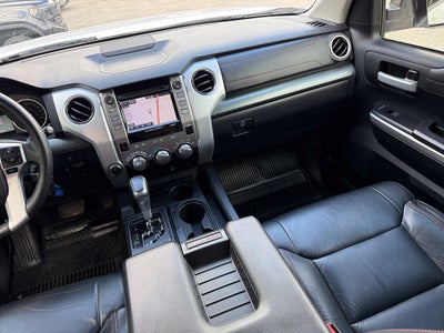 2017 Toyota Tundra TRD Pro - 4WD / 8" LIFT! / CLEAN CARFAX