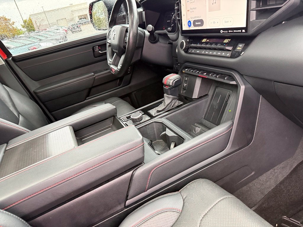 2023 Toyota Tundra Hybrid TRD Pro - 4WD / PANORAMIC SUNROOF / CLEAN CARFAX