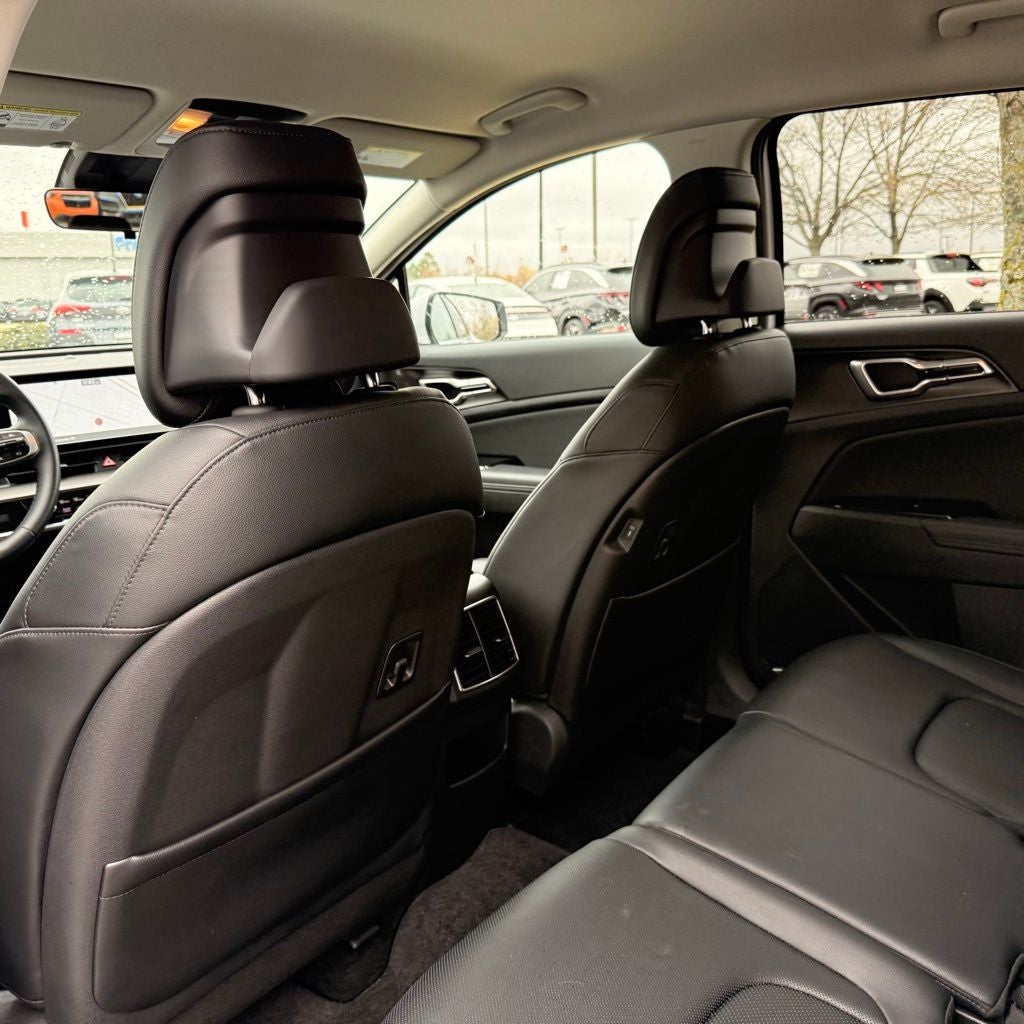 2025 Kia Sportage EX LOW MILEAGE