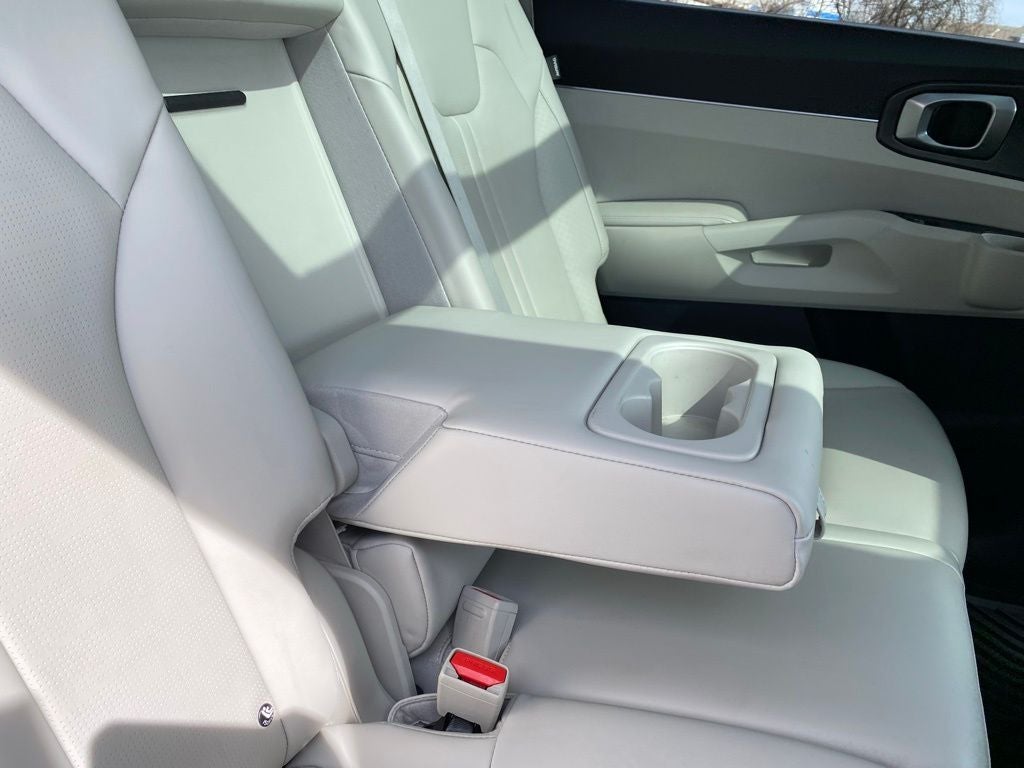 2025 Kia Sorento S CLEAN CAR FAX / ONE OWNER