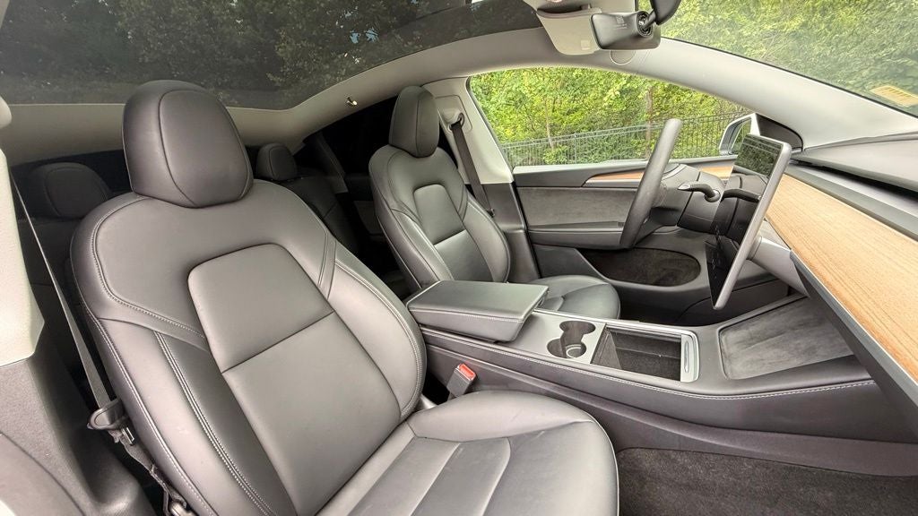 2024 Tesla Model Y Long Range CLEAN CARFAX
